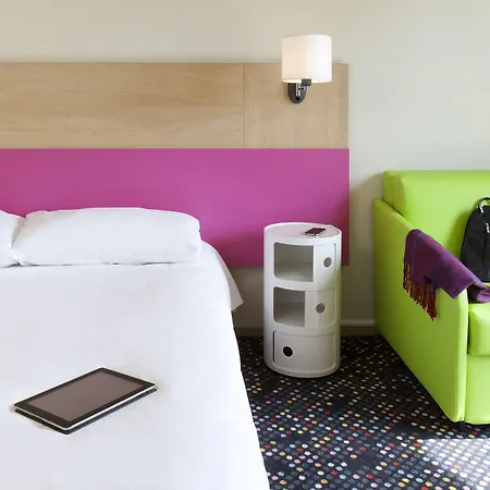מלון Ibis Styles Aix Les Bains Domaine De Marlioz