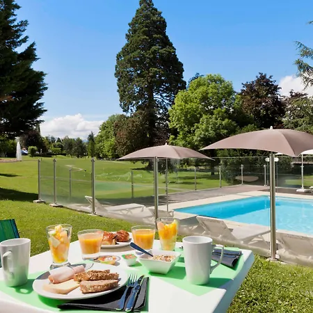 Ibis Styles Aix Les Bains Domaine De Marlioz Otel