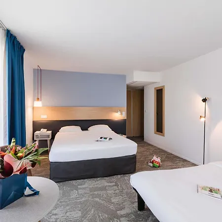 Ibis Styles Aix Les Bains Domaine De Marlioz Otel
