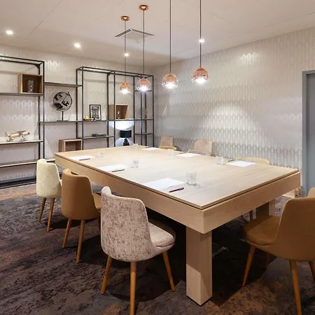 Ibis Styles Aix Les Bains Domaine De Marlioz Otel 3*