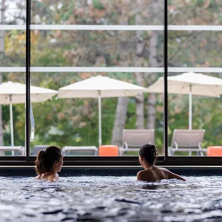 Ibis Styles Aix Les Bains Domaine De Marlioz Hotel 3*