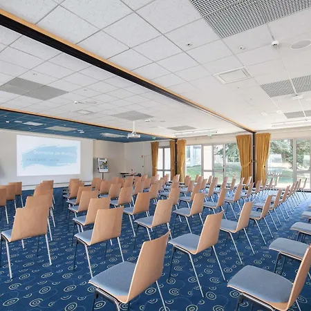 Ibis Styles Aix Les Bains Domaine De Marlioz Hotel