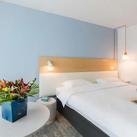 Ibis Styles Aix Les Bains Domaine De Marlioz מלון אקס-לה-באינס