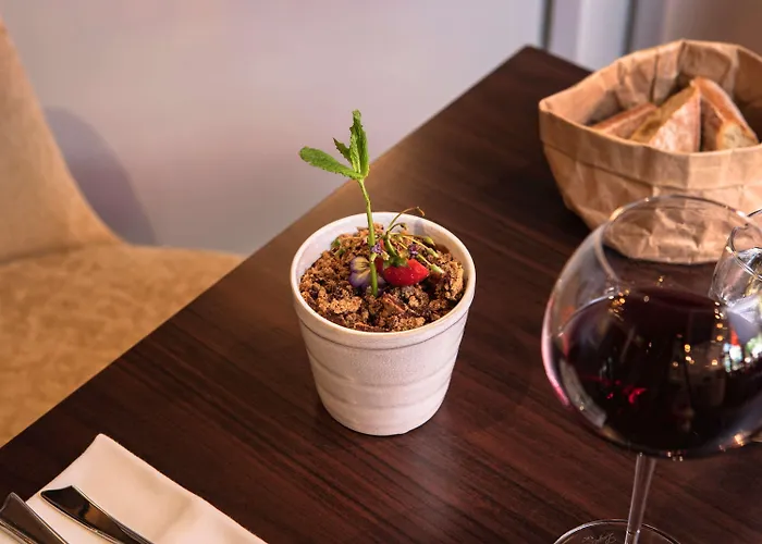 Hotel Ibis Styles Aix Les Bains Domaine De Marlioz 3*