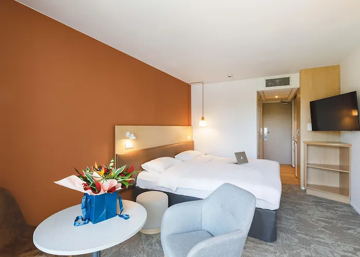 Ibis Styles Aix Les Bains Domaine De Marlioz Ξενοδοχείο