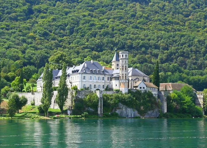 Ibis Styles Aix Les Bains Domaine De Marlioz Hotel Aix-les-Bains