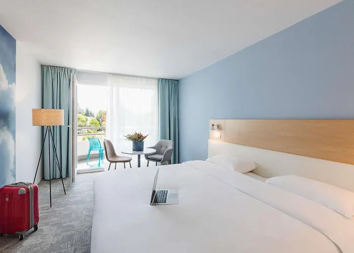 Ibis Styles Aix Les Bains Domaine De Marlioz 3*