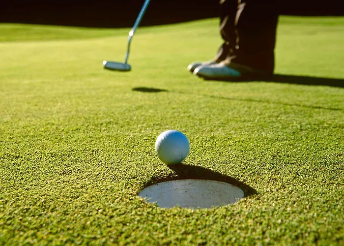 Ibis Styles Aix Les Bains Domaine De Marlioz 3*